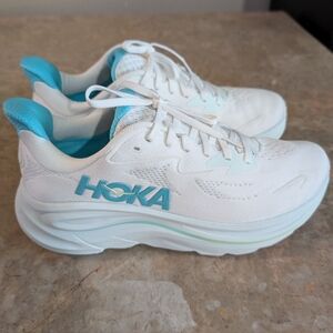 Hoka Clifton 10 White Cielo Blue Running & Walking Shoes Women Size 10.5B No Box
